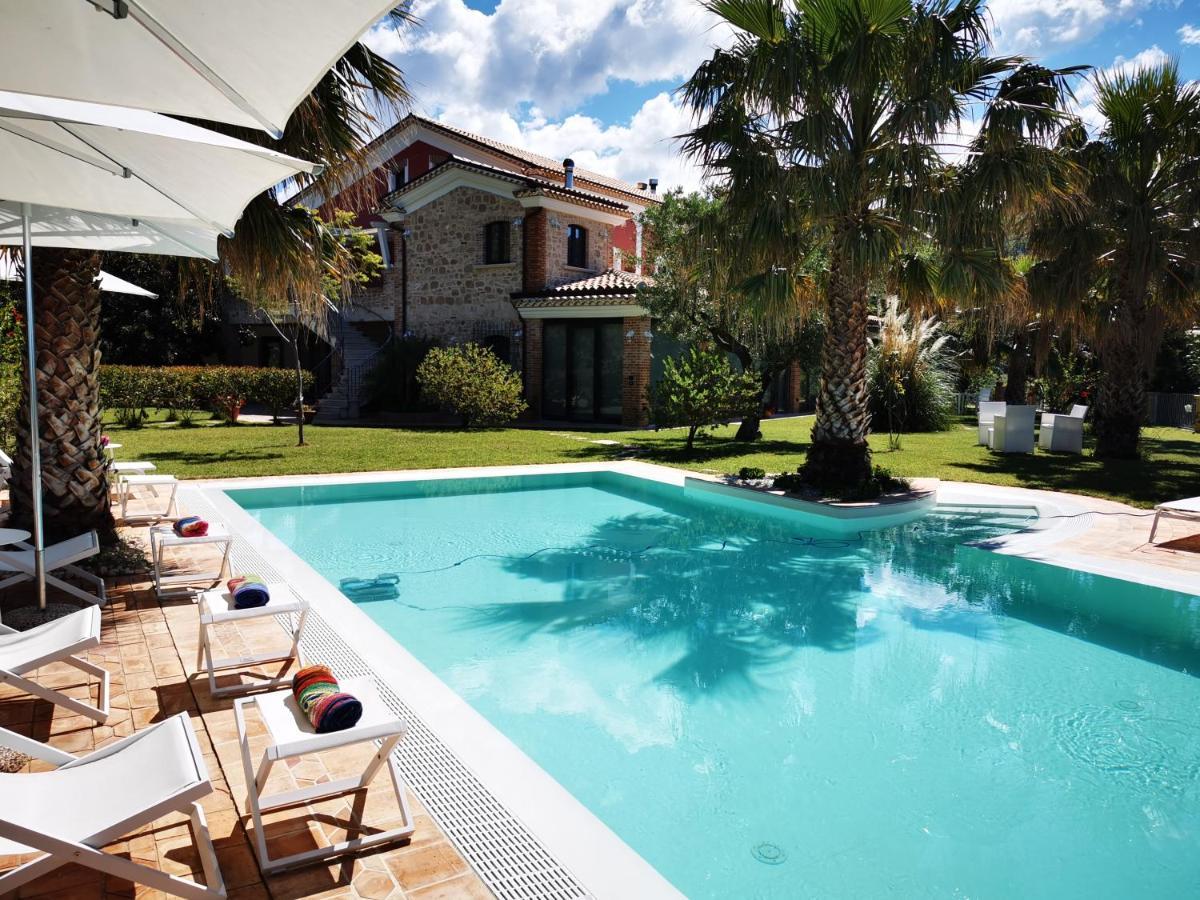 Il Mandorlo Villa Amantea Luaran gambar