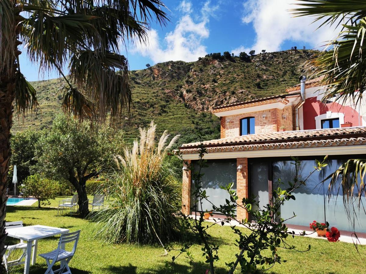 Il Mandorlo Villa Amantea Luaran gambar