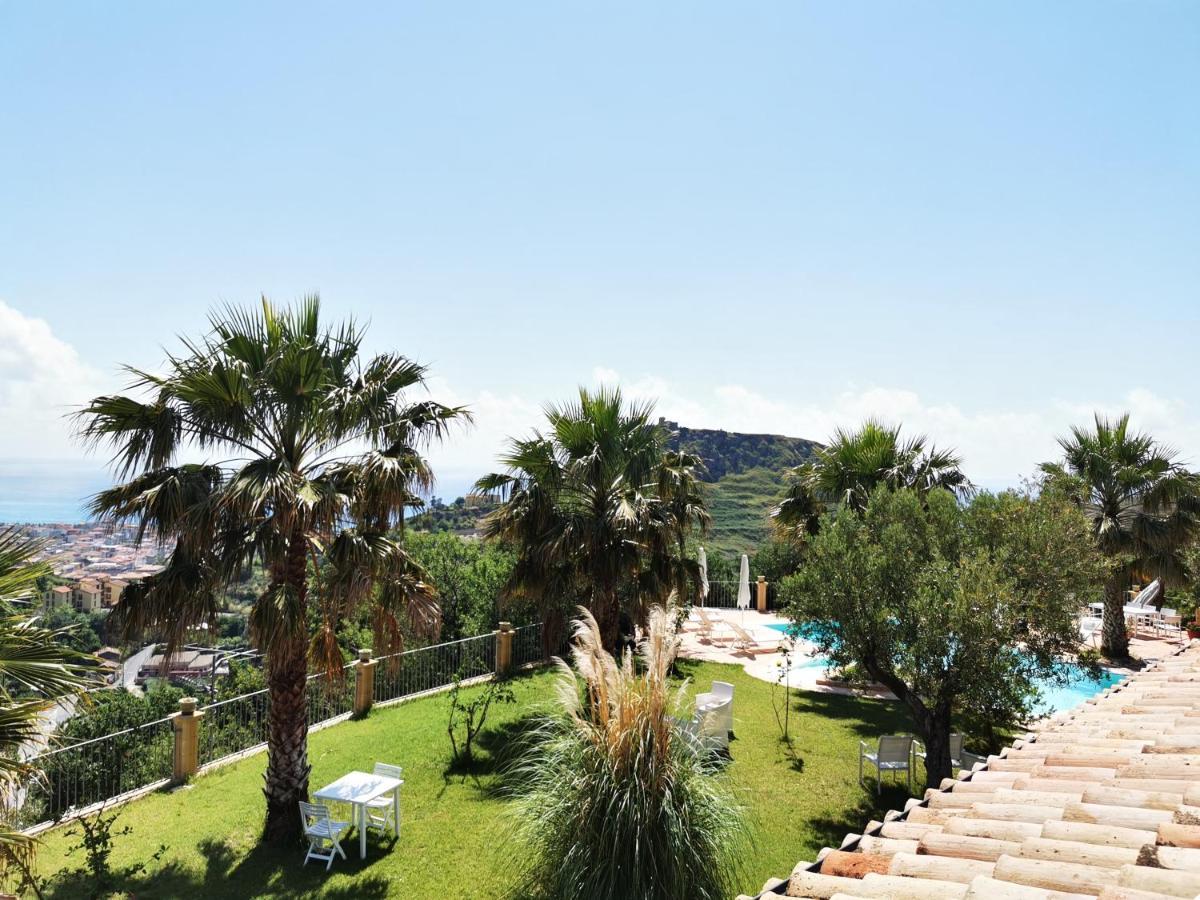 Il Mandorlo Villa Amantea Luaran gambar