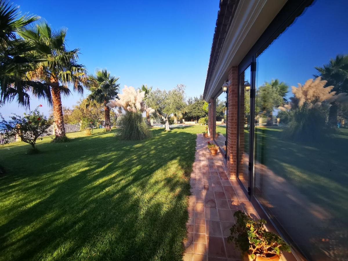 Il Mandorlo Villa Amantea Luaran gambar