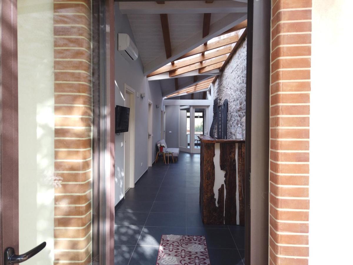 Il Mandorlo Villa Amantea Luaran gambar