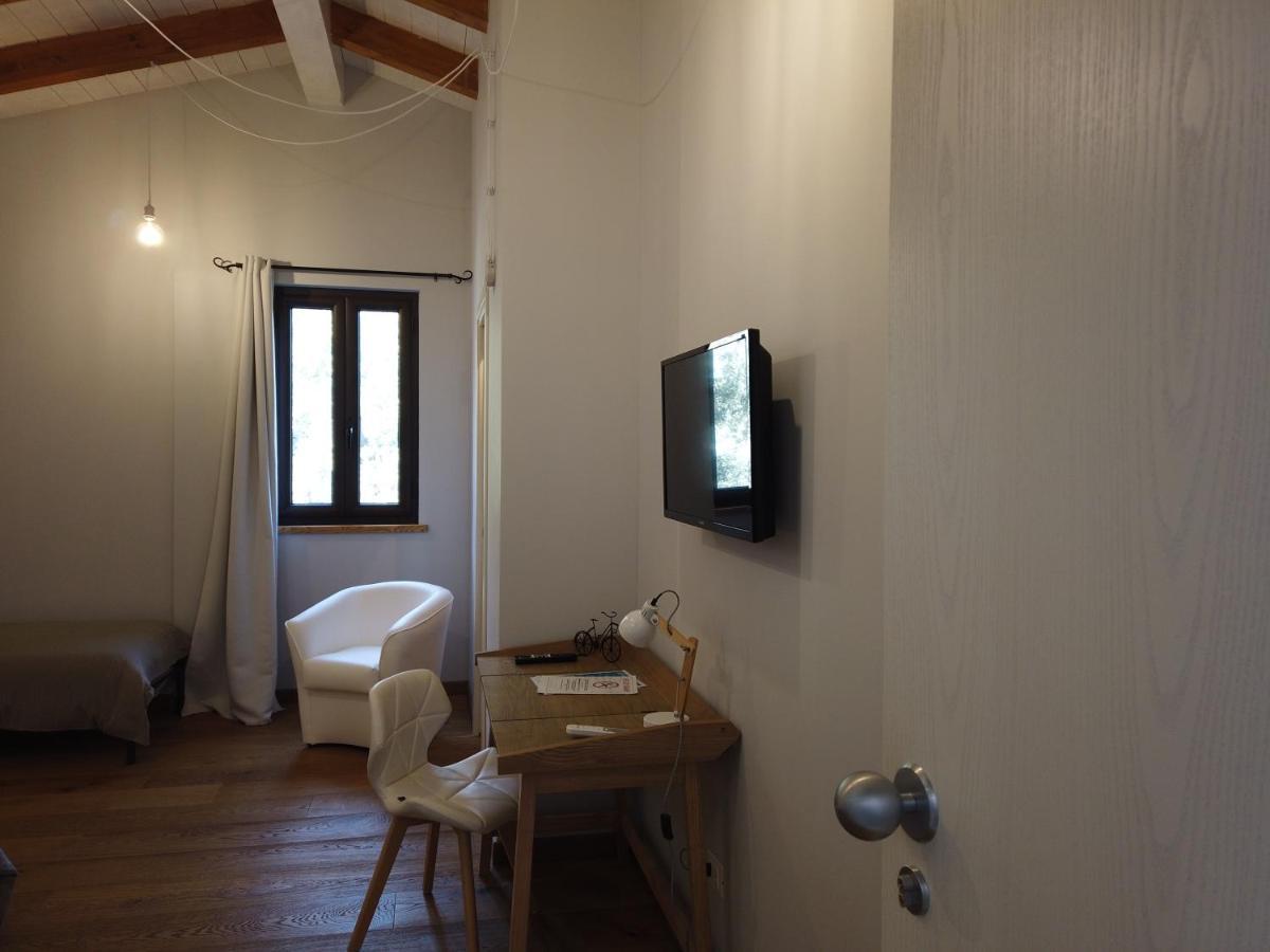 Il Mandorlo Villa Amantea Luaran gambar