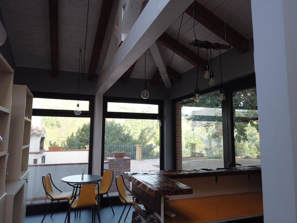 Il Mandorlo Villa Amantea Luaran gambar